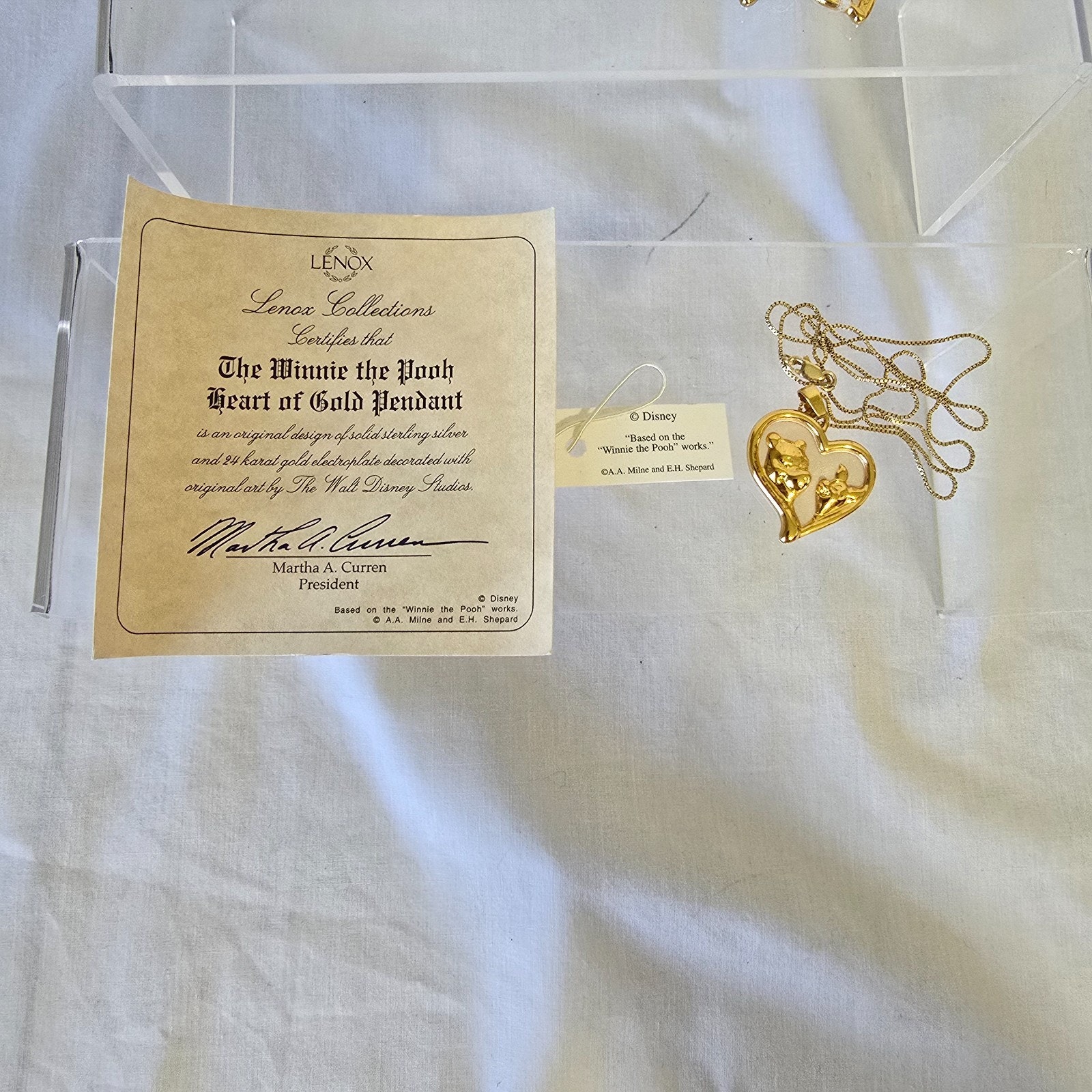 Lenox Winnie The Pooh Heart Of Gold Pendent Necklace & Earrings 24k Gp Sterling — image 3 of 8